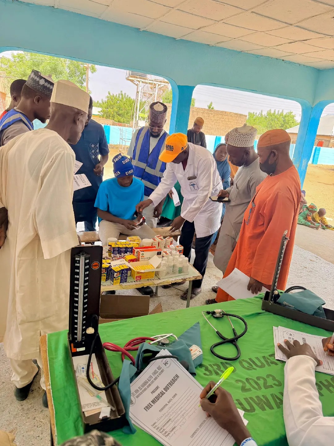 Community engagement at the outreach